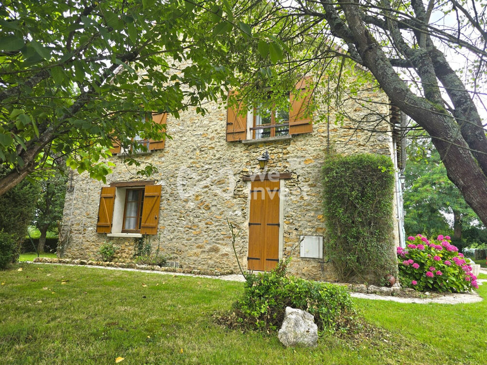 GROS POTENTIEL - BRIARDE sur terrain de 4330m² - 3 chambres -