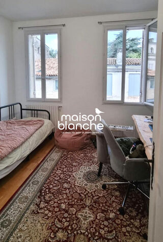  Maison à louer 3 pièces 82 m²