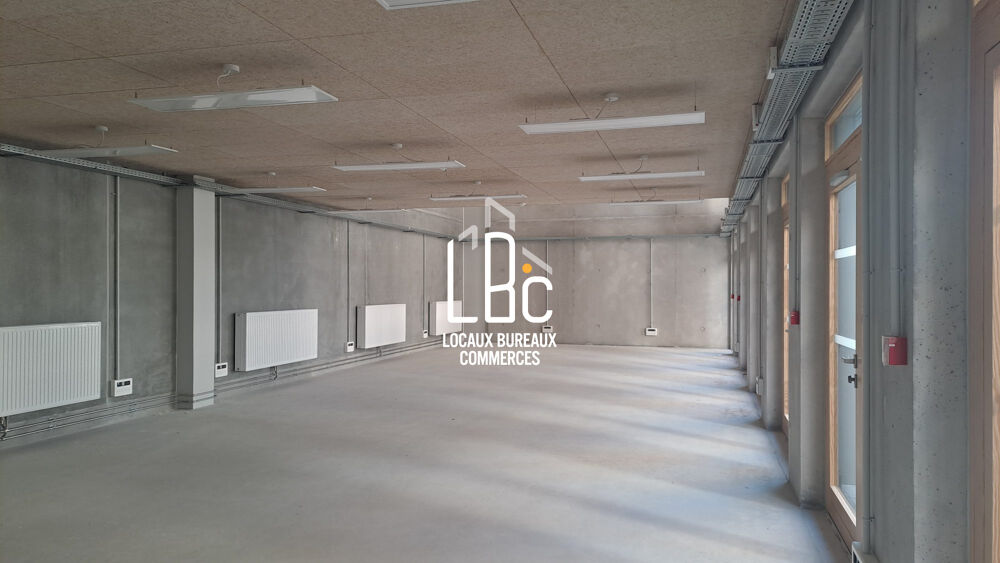   Nantes - A louer local commercial 251,80 M2 