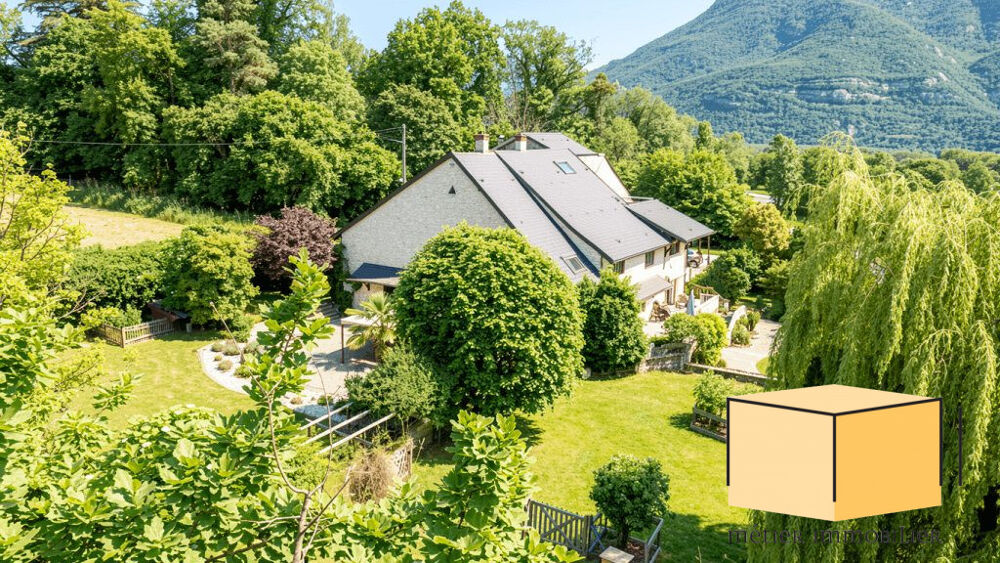 Propriété à vendre Bugey avec terrains et gites
