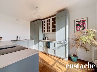 Appartement à louer 4 pièces 79 m²