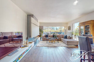  Maison � vendre 9 pi�ces 260 m�