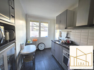  Appartement  vendre 4 pices 77 m