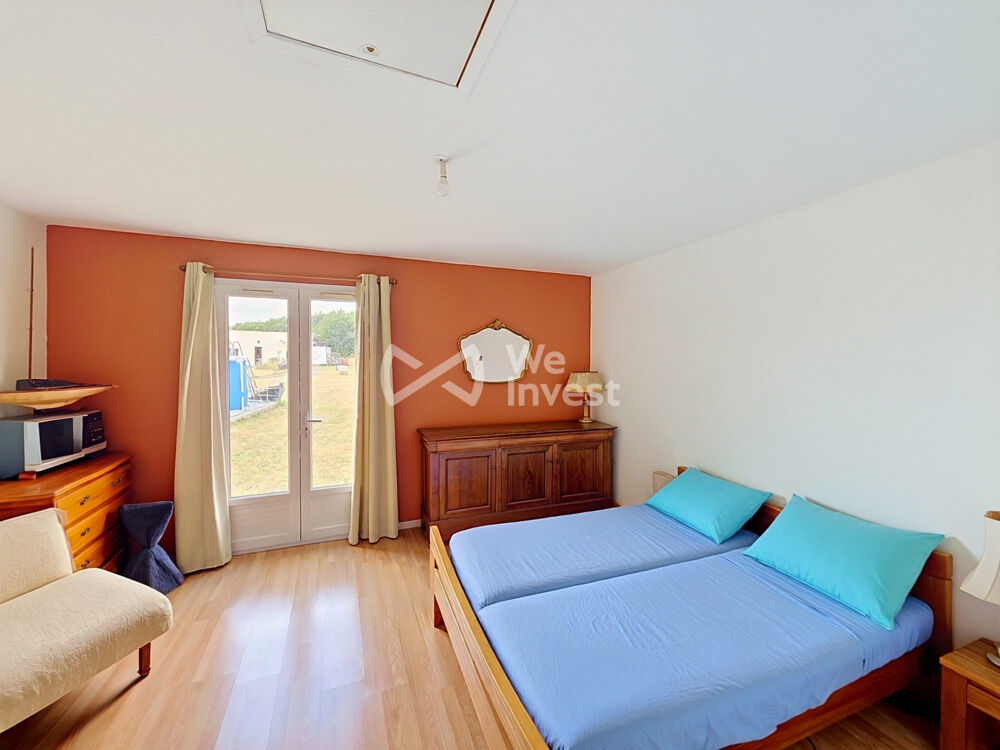 Maison familiale avec plus d'1 hectare, garage de 70 m² et ve