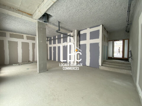   Nantes Est - Local commercial neuf 120 m² à louer 
