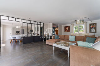  Maison  vendre 6 pices 165 m