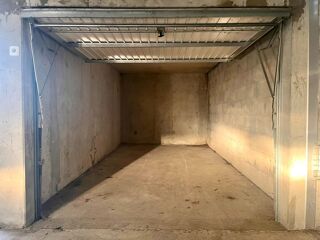  Parking / Garage � louer 15 m�