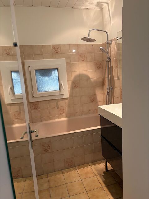  Appartement � louer 4 pi�ces 66 m� Grenoble