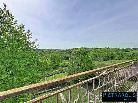   EN EXCLUSIVITE MAISON AVEC DEPENDANCES Maison - 5 pi�ce(s) - 166 m�