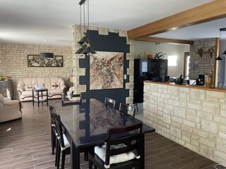  Maison à vendre 7 pièces 203 m²