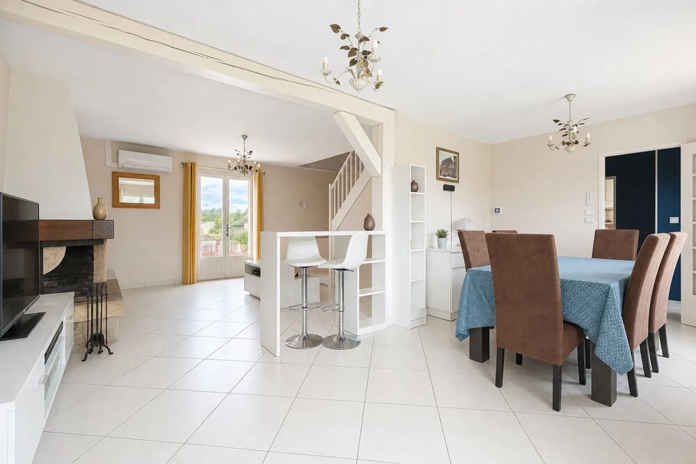 Vente Maison Maison de 6 pièces de 137 m² avec piscine à Les Bordes Les bordes