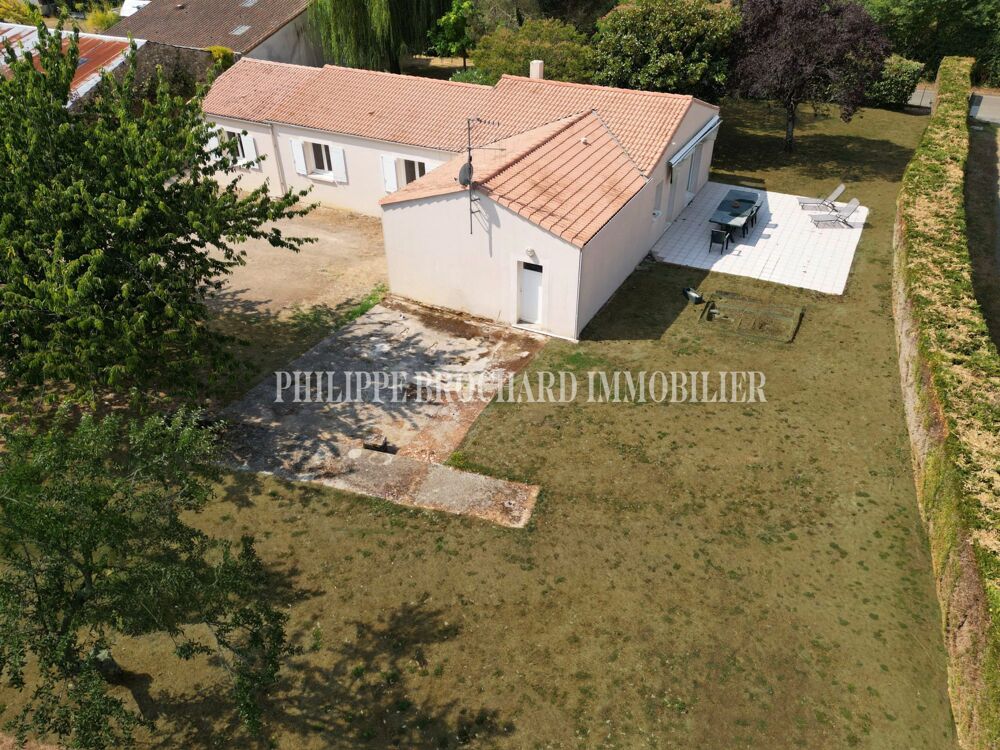 Plain pied 4 chambres beau terrain !
