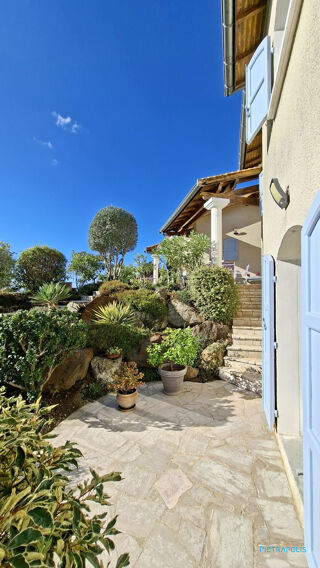 Vente Maison Villa traditionnelle - T5 - Sans vis à vis - Saint-Clair-du-Rh? Saint-clair-du-rhône