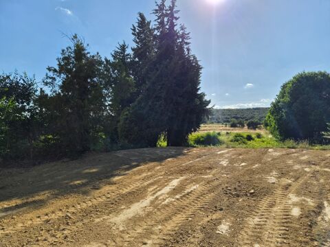   Joli terrain constructible avec vue 