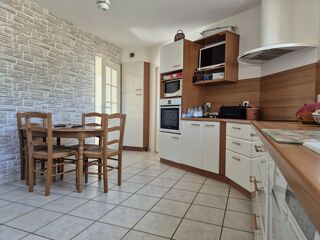  Maison à vendre 8 pièces 204 m²