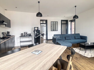  Immeuble � vendre 251 m�