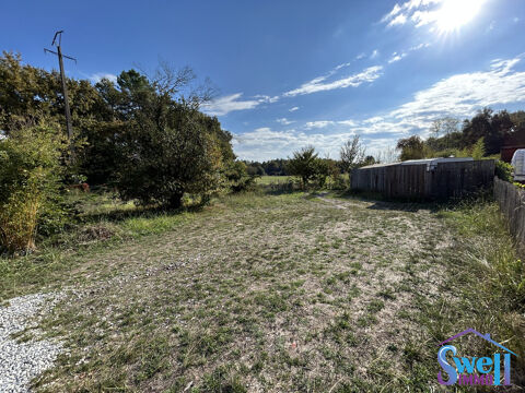   Rarissime terrain constructible de 663m² proche Soustons face ? 