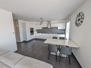  Appartement à louer 3 pièces 70 m²