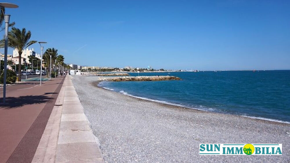 � vendre  Maison Cagnes-sur-Mer (06800)