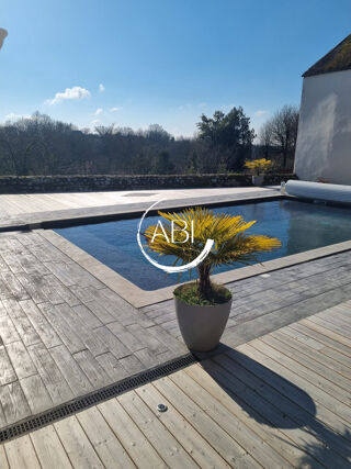  Maison � vendre 8 pi�ces 231 m�