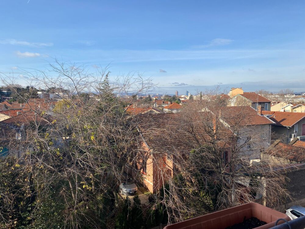 T3 avec balconnet, garage et cave