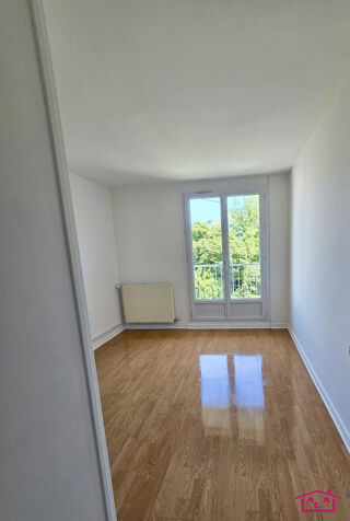  Appartement à louer 3 pièces 51 m²