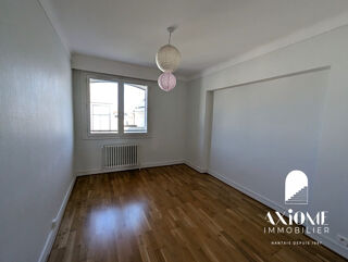  Appartement � louer 4 pi�ces 92 m�