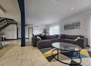  Maison � vendre 7 pi�ces 1 m�