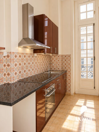  Appartement à louer 2 pièces 67 m²