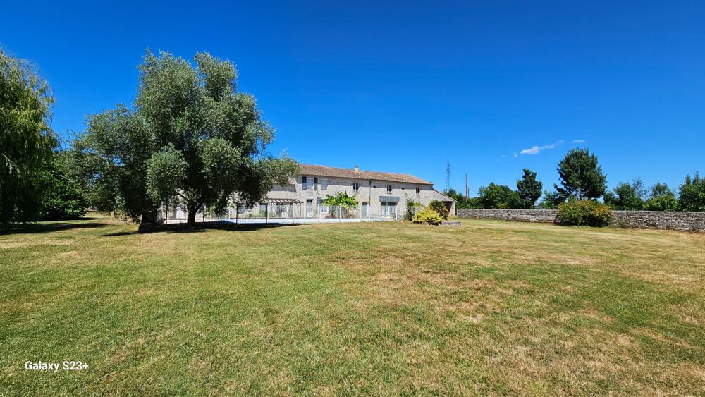 � vendre  Maison Aiffres (79230)