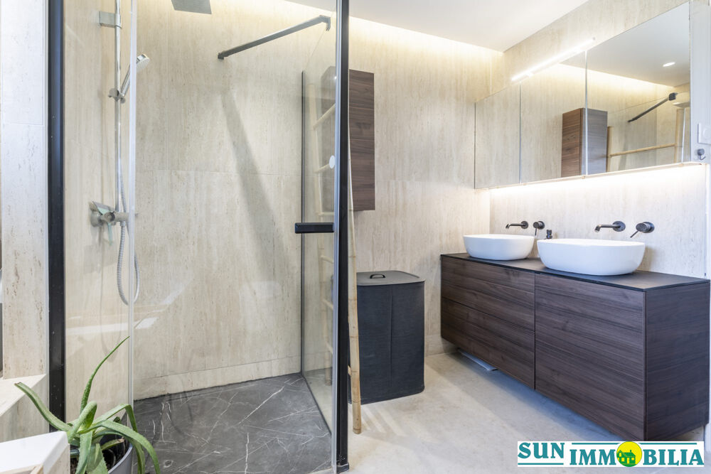 � vendre  Appartement Saint-Laurent-du-Var (06700)