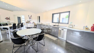  Maison à vendre 7 pièces 183 m²