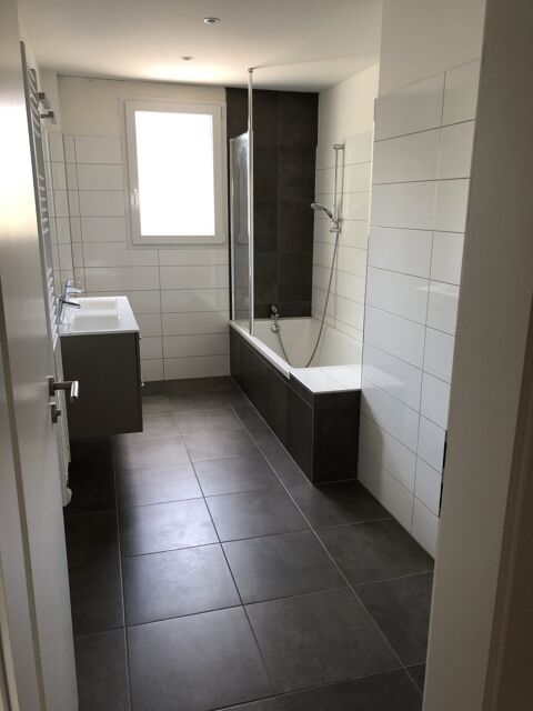  Appartement � louer 3 pi�ces 81 m�