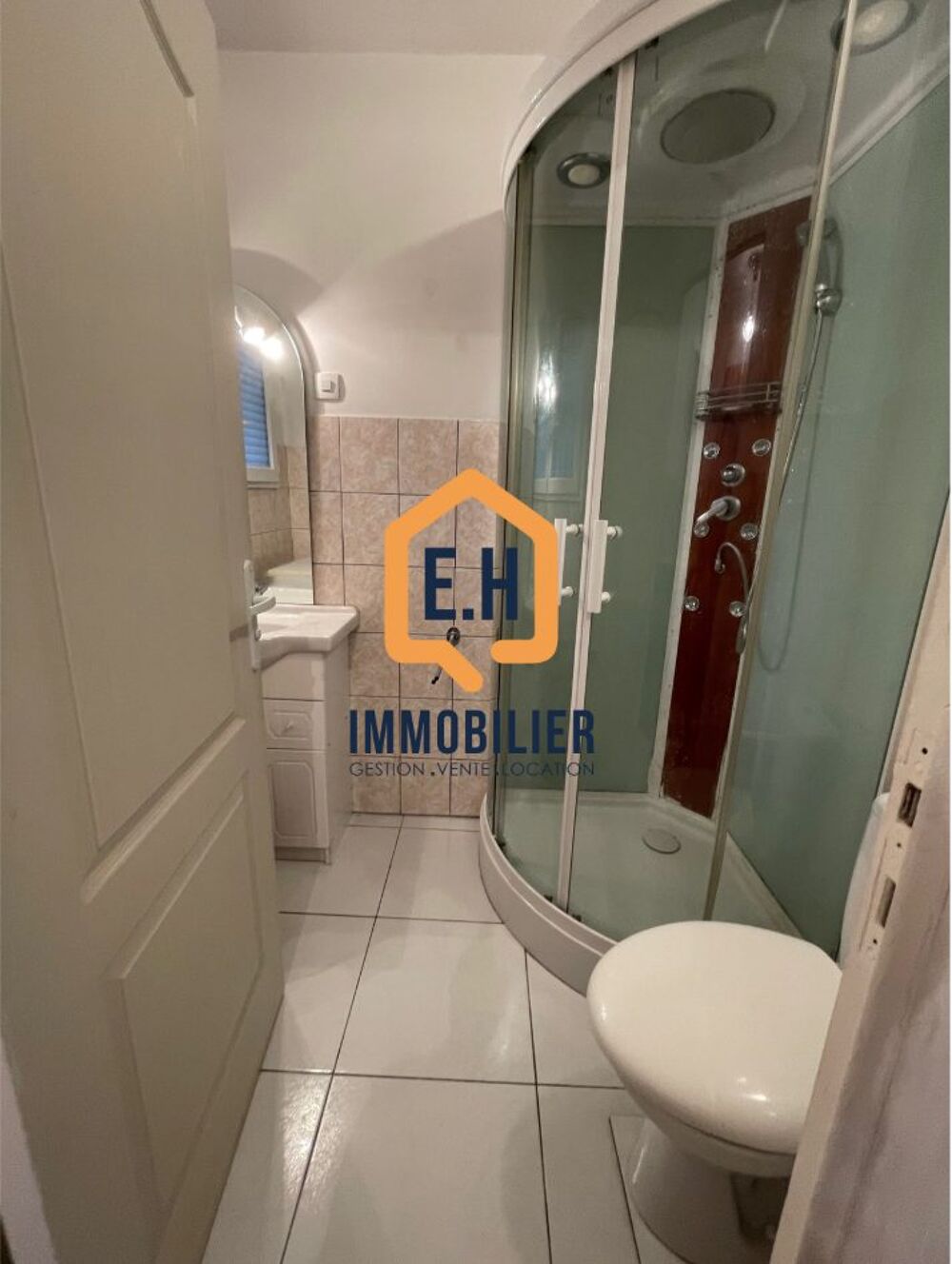 Location Appartement Studio rez de jardin - La Garde La garde