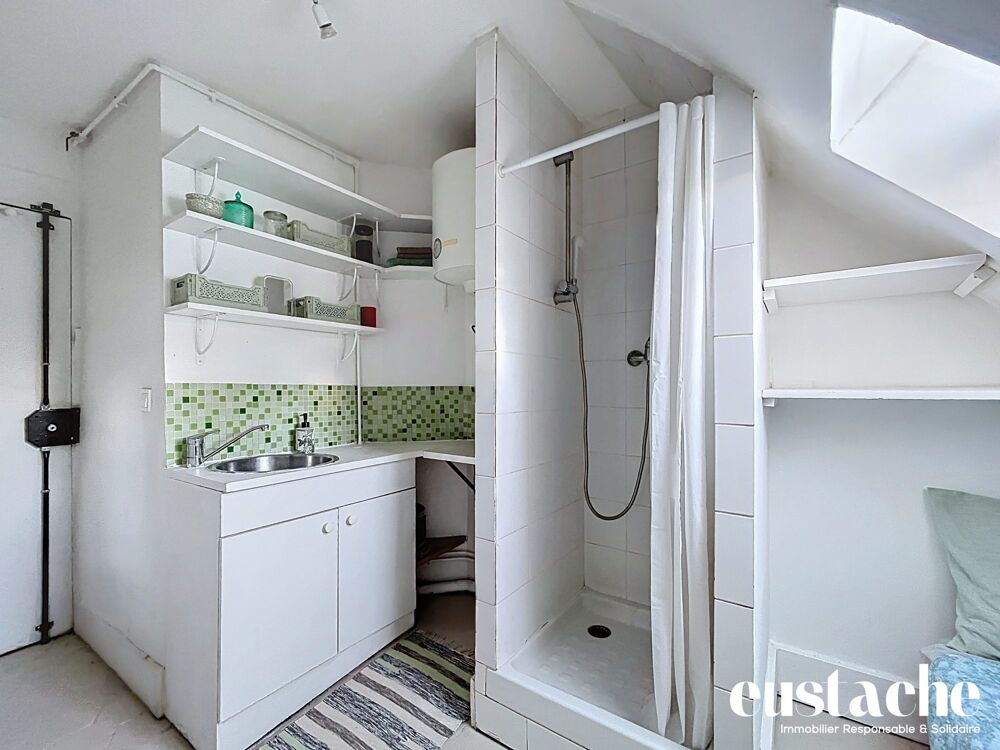 Vente Appartement Chambre de service au calme en dernier étage ! Paris 10