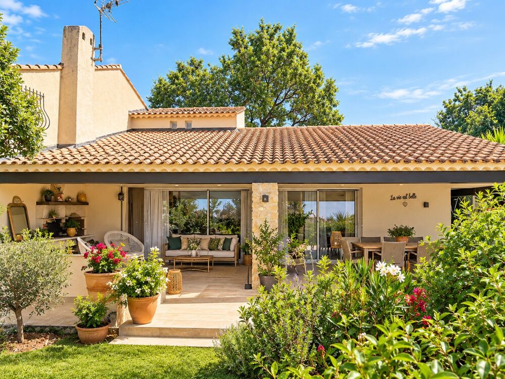 Vente Maison superbe VILLA T6 de STANDING proche du BRUSC Six-fours-les-plages