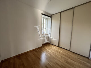  Appartement � louer 4 pi�ces 91 m�