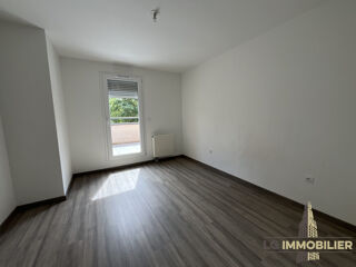  Appartement à louer 3 pièces 69 m²