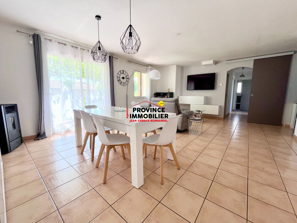 Vente Maison Villa de plain-pied lumineuse Suze-la-rousse