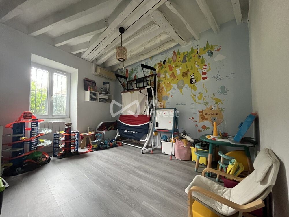 Maison - 7 pièces à vendre