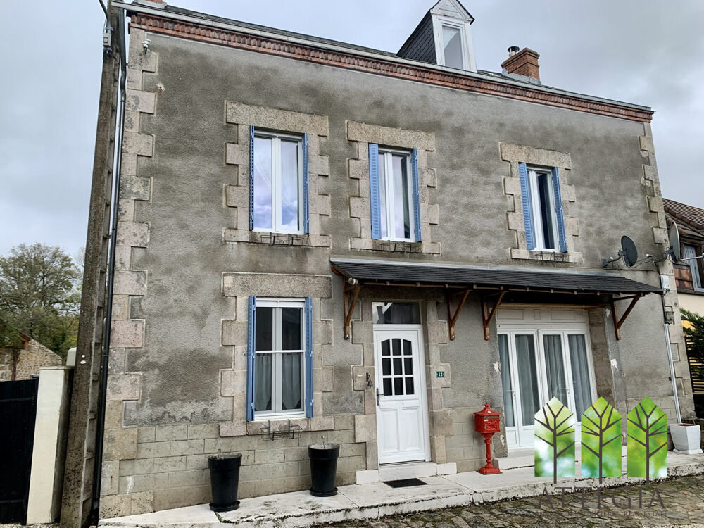 Vente Maison Charmante Maison de Bourg de 4 Chambres avec Grande Grange et Ja Saint-silvain-sous-toulx