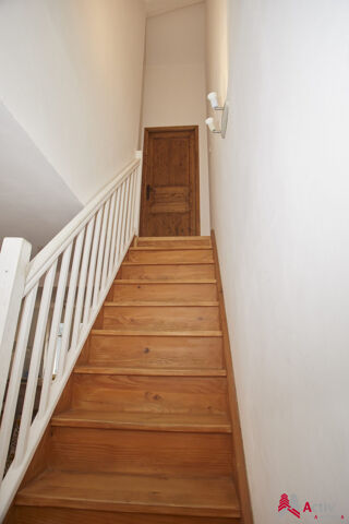  Immeuble � vendre 146 m�