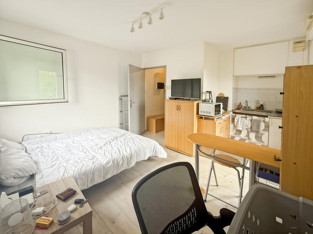 Vente Appartement Studio Metz Devant-lès-Ponts 19,30 m², avec balcon et place de Metz