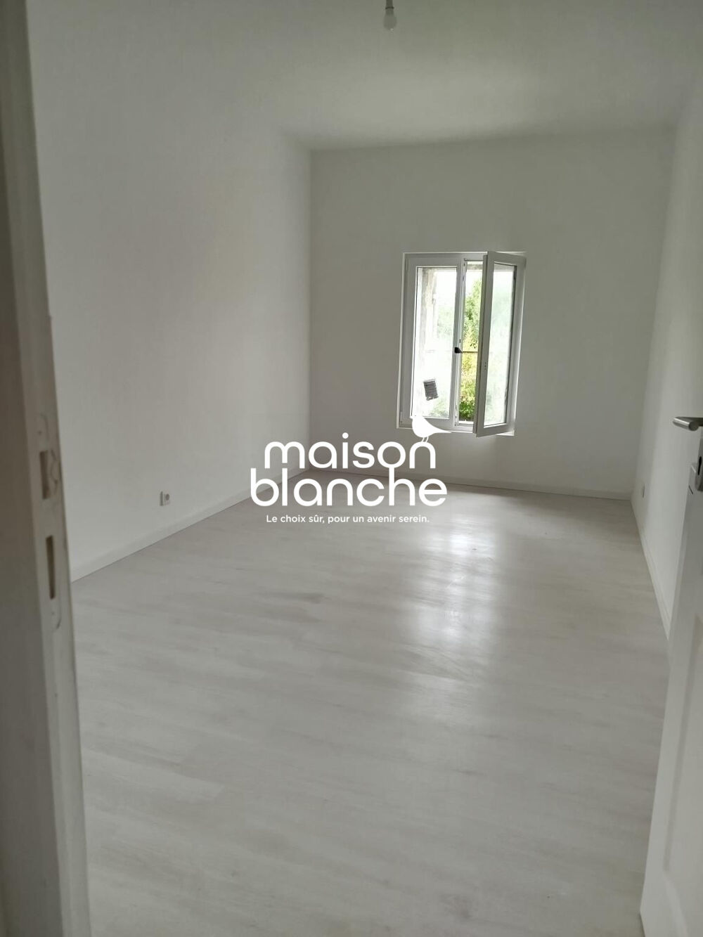 Location Appartement APPARTEMENT AU 2ème étage Guîtres
