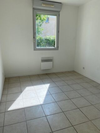  Appartement � louer 4 pi�ces 76 m�