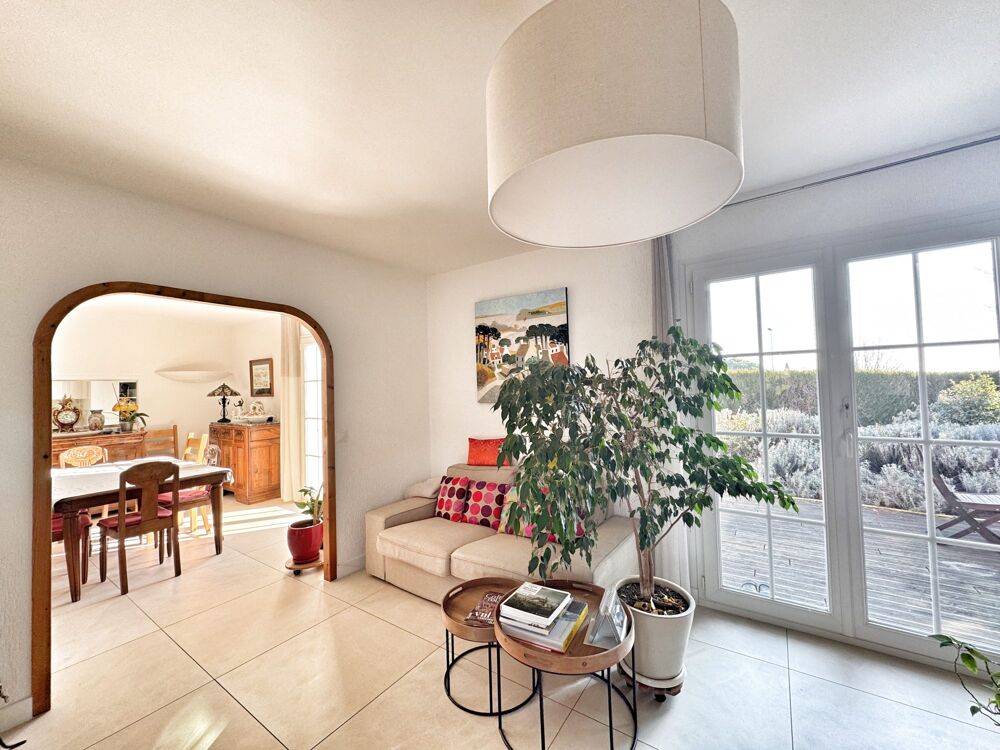  vendre  Maison Cessy (01170)