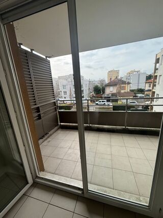  Appartement � vendre 3 pi�ces 73 m�