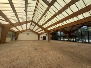   Local commercial de 4250 m² à USSEL Ussel