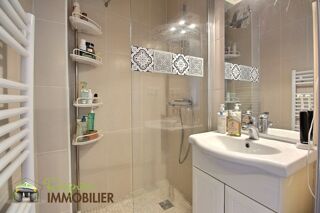  Appartement à louer 3 pièces 42 m²