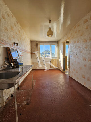  Appartement � vendre 4 pi�ces 82 m�